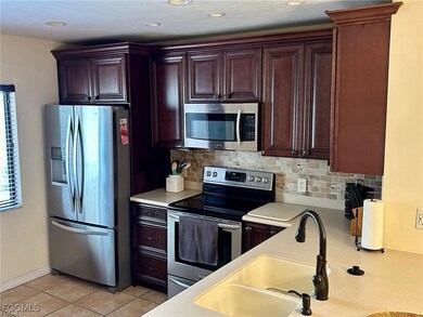 11110 Caravel Cir unit 201, Fort Myers, FL 33908 - photo 4