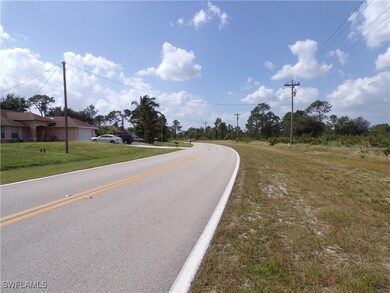 1163 Milwaukee Blvd unit 23, Lehigh Acres, FL 33974 - photo 4