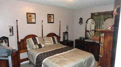 4130 Europa St, Houston, TX 77022 - photo 4