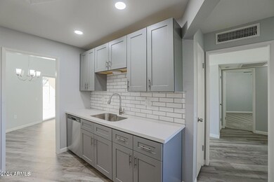 17267 N 105th Ave, Sun City, AZ 85373 - photo 5