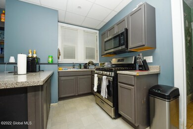 829 Lancaster St, Albany, NY 12203 - photo 6