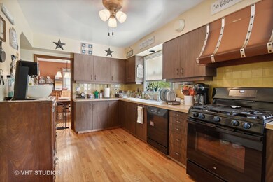 651 Judge Ave, Waukegan, IL 60085 - photo 4