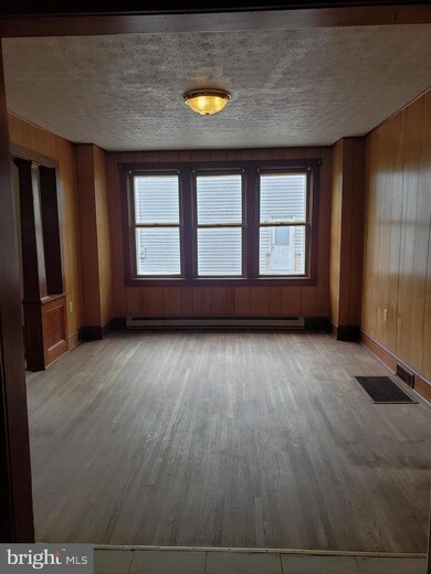 315 Martinsburg Rd, Berkeley Springs, WV 25411 - photo 7