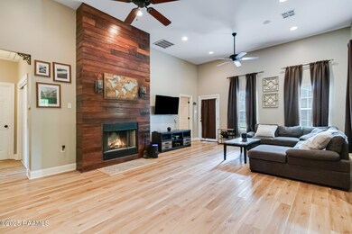 8-web-or-mls-39 Hidden Hills Rd-1