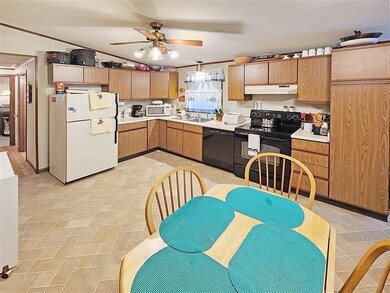 12 Bellevue Rd, Oak Bluffs, MA 02557 - photo 6