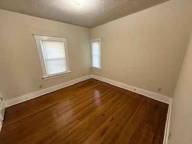 1520 S 20th St, Saint Joseph, MO 64507 - photo 6