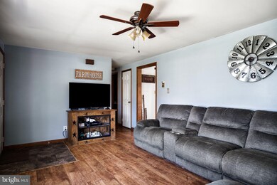 93 Girl Scout Dr, Hedgesville, WV 25427 - photo 6