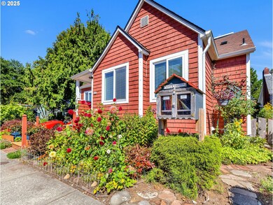 460 12th Ave, Seaside, OR 97138 - photo 5