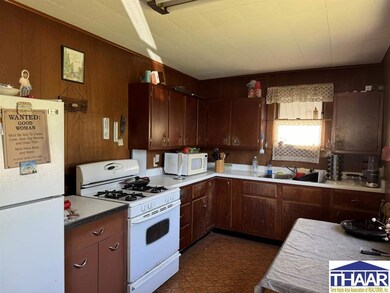 1436 Plum St, Terre Haute, IN 47804 - photo 4