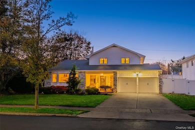 1734 Roberta Ln, Merrick, NY 11566 - photo 2