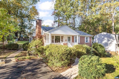 604 Shamrock Rd, Charlottesville, VA 22903 - photo 5