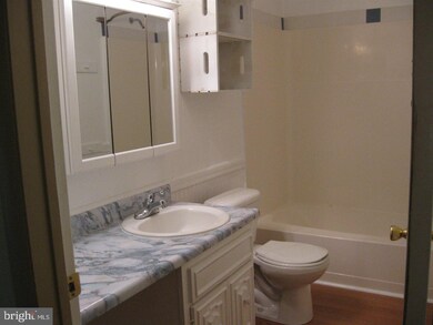 6240 Huntingdon St, Harrisburg, PA 17111 - photo 7