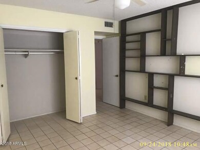 10421 W Caron Dr, Sun City, AZ 85351 - photo 4