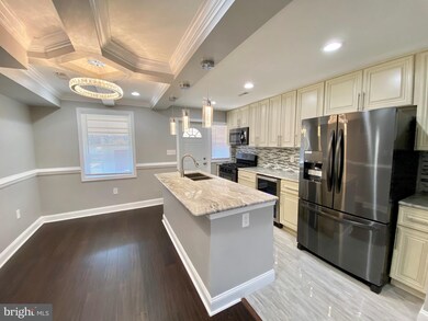 4007 Shannon Dr, Baltimore, MD 21213 - photo 3