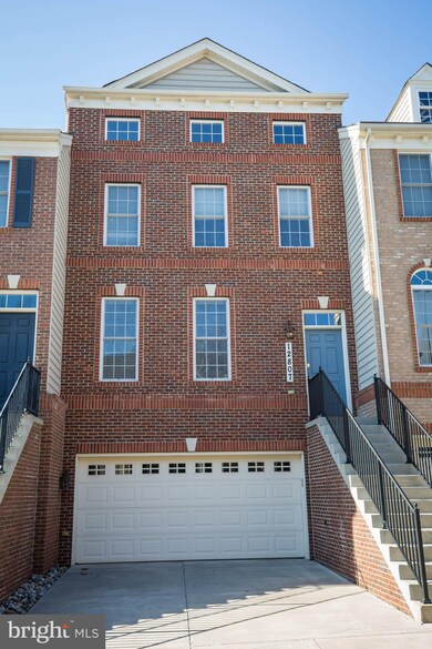 12807 Fox Fern Ln, Clarksburg, MD 20871 - photo 2