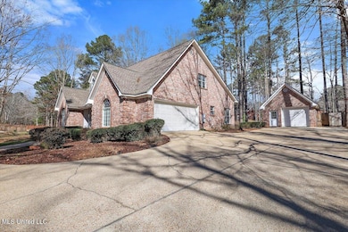 1120 Pointe Cove, Brandon, MS 39042 - photo 5