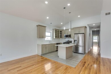 170 Webster Ave unit 2, Jersey City, NJ 07307 - photo 3