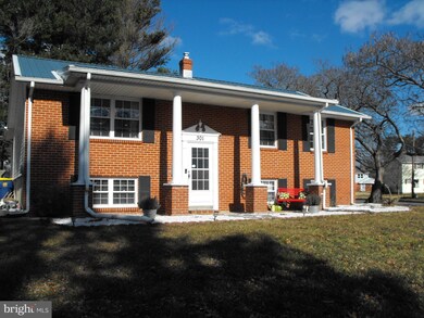 301 Mockingbird Ave, Dover, DE 19904 - photo 2