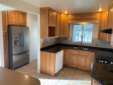 1635 Melarkey St, Winnemucca, NV 89445 - photo 7