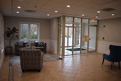 Eagle Point Condominiumns unit 404, Niles, IL 60714 - photo 5