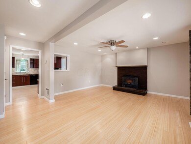 008__A 22 N Franklin 003-Edit