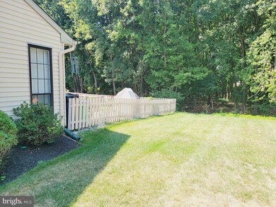 16 Devon Ct, Trenton, NJ 08691 - photo 3