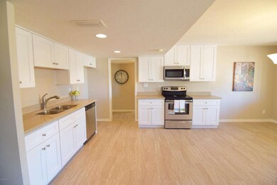kitchen (1)