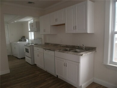 30 Governor Ave unit 2, Bellingham, MA 02019 - photo 3