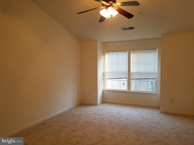 8054 Pennington Dr, Laurel, MD 20724 - photo 5