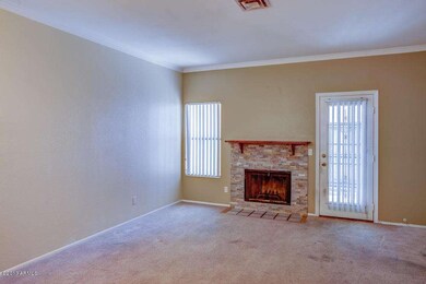 04 Living Room