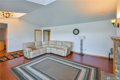 8525 Vinup Rd, Lynden, WA 98264 - photo 3