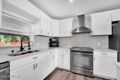 3904 Anvers Blvd, Jacksonville, FL 32210 - photo 4