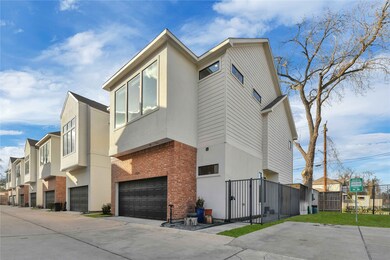 4029 Tulane St, Houston, TX 77018 - photo 2