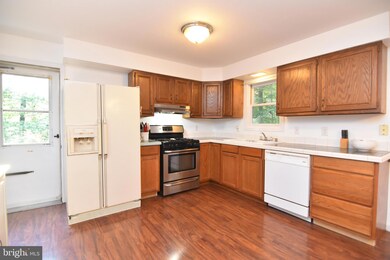 41612 Beechwood Ln, Hollywood, MD 20636 - photo 7