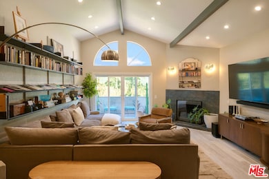 3284 Barham Blvd unit 301, Los Angeles, CA 90068 - photo 3