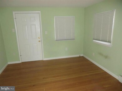 2217 Green Valley Rd, Clarksburg, MD 20871 - photo 7