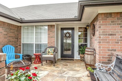 19033 White Bluff Dr, Whitney, TX 76692 - photo 2