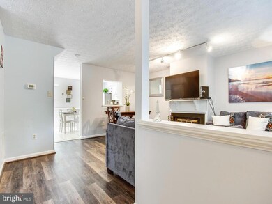 18622 Winding Creek Place, Germantown, MD 20874 - photo 7