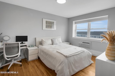 1706 Park Ave 3c Asbury Park-large-001-0