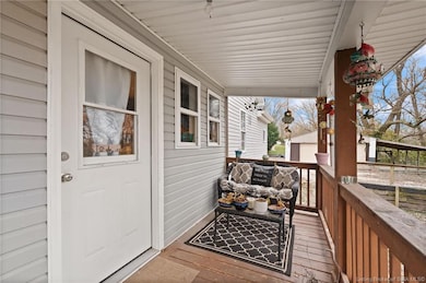 727 E Walnut St, Corydon, IN 47112 - photo 2