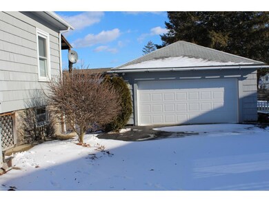 49 Sunnyside St, Manchester, NH 03103 - photo 5