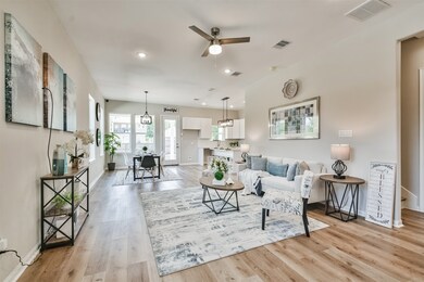 6802 Sandra St, Houston, TX 77028 - photo 4