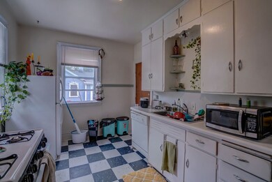 407 W Doty St, Madison, WI 53703 - photo 6