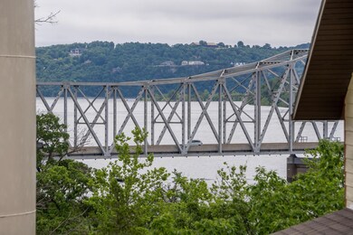 Table Rock Lakeview Condo