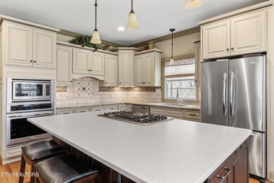 09-1219 Barton Pl Ln26
