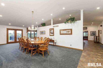 6015 Wisconsin Ave, Davenport, IA 52806 - photo 7