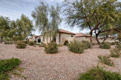 private, end lot