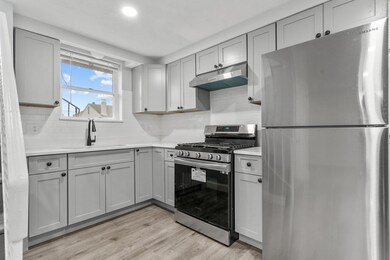 88 Shute St unit 1, Everett, MA 02149 - photo 3