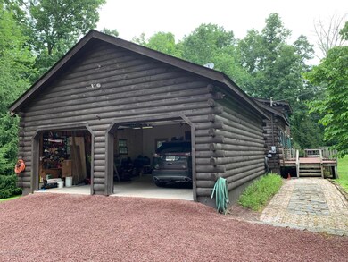 655 Abel Colony Rd, Wind Gap, PA 18091 - photo 4