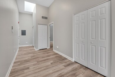 26 N Broadway unit 2A, Aurora, IL 60505 - photo 2